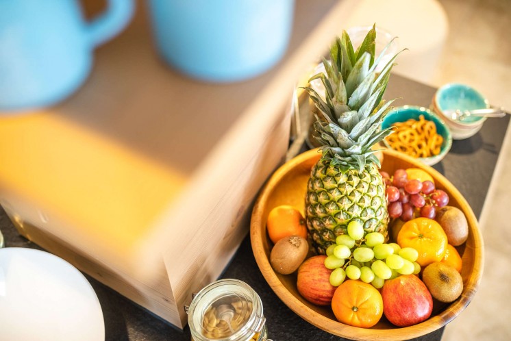 Ein leckerer Obstkorb mit verschiedenen Früchten im Wellnesshotel in Ruhpolding
